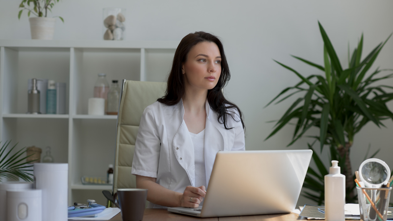 Implement these 5 Salesforce Einstein Features to Maximize Your Service Cloud Investment