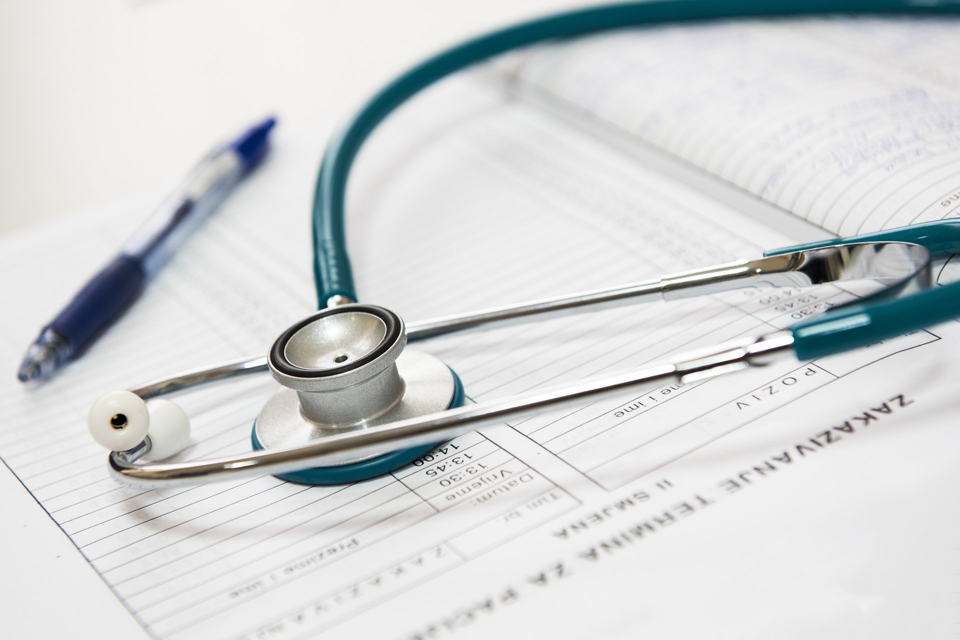 Reduce 20% of Costs in your call centers with a HIPAA Compliant Voice Channel