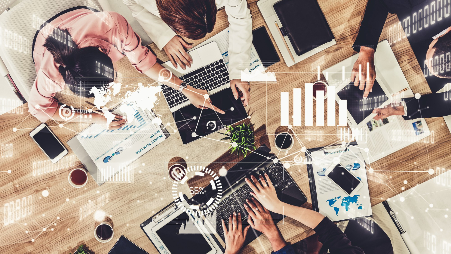 62c0828c0babd53218bd1a3f_62b5e84c526b413e6631e987_imaginative-visual-business-people-financial-firms-staff201 Have you Outgrown Zendesk?