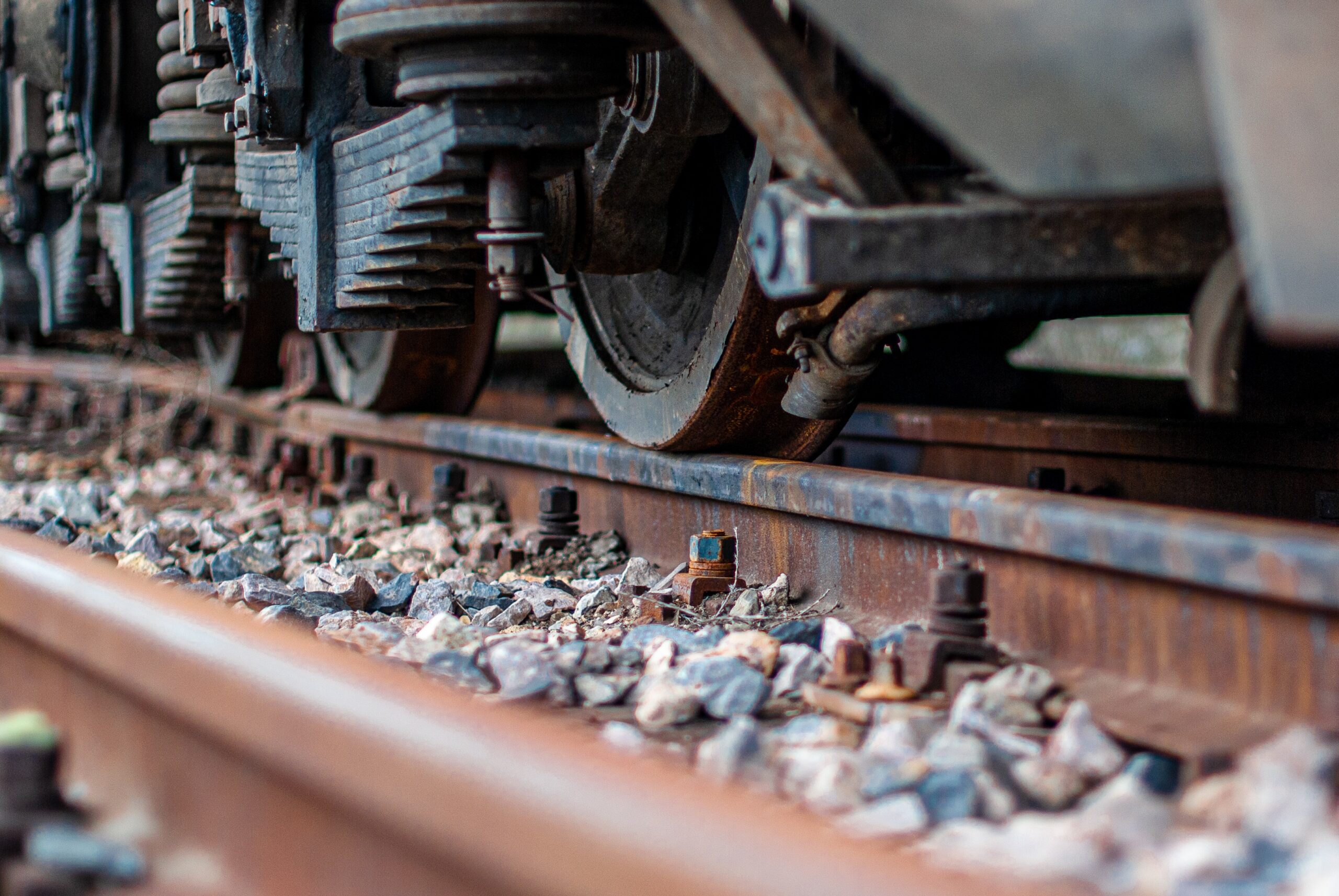 6a6cbe525d11a36859802794_pexels-вадим-гетман-7429881 Reactive Product Servicing to Proactive Servicing with the right Asset Management solution